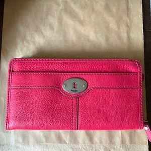 Fossil wallet,  zippered, clutch style
